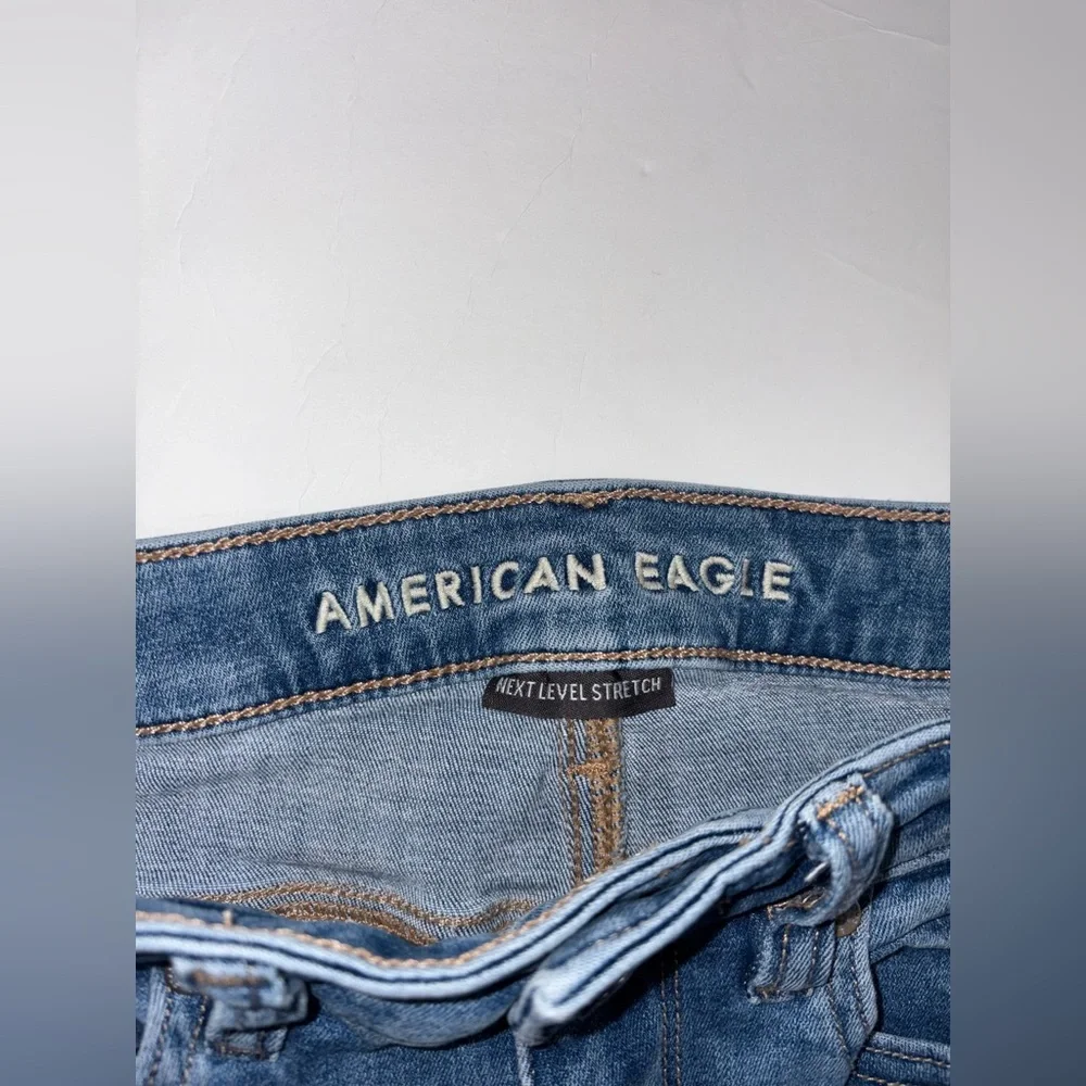 American Eagle Jeans Medium Wash Stretch Denim Casual Flare Fit Size 4 - Picture 5 of 11